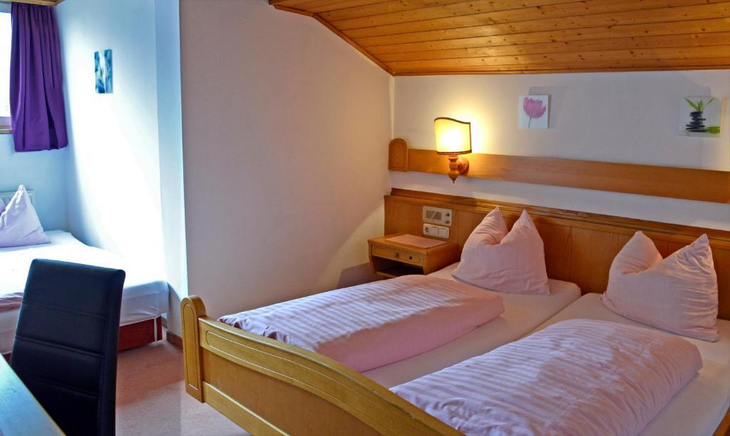 Hotel Hafnerwirt Hallein Quarto foto